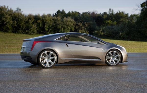 Cadillac dévoile le coupé grand tourisme électrique ELR