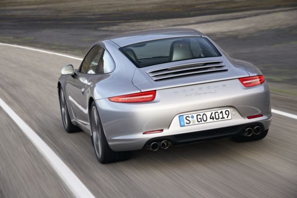La nouvelle Porsche 911 Carrera se dévoilera au salon de Francfort