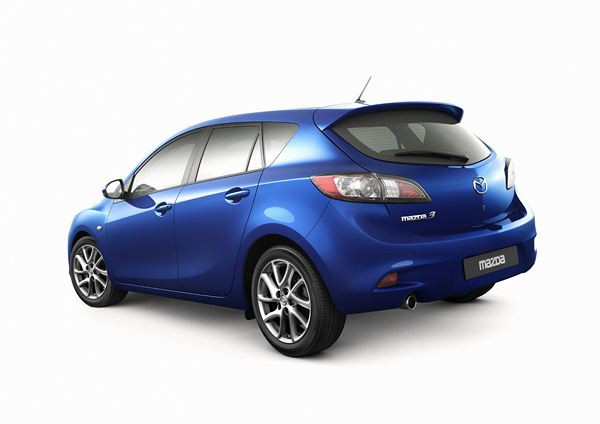 Mazda présente la version restylée de la Mazda 3 à Francfort