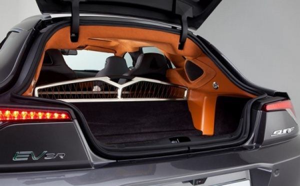Fisker dévoile la nouvelle Surf électrique à autonomie étendue au salon de Francfort
