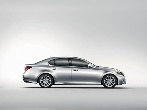 La nouvelle Lexus GS 450h au salon de Francfort