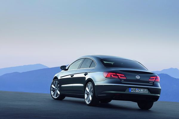 Le coupé quatre portes Volkswagen s'offre un restyling