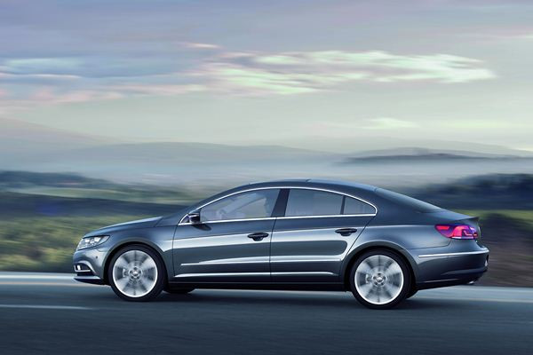 Le coupé quatre portes Volkswagen s'offre un restyling