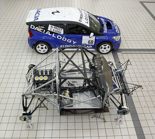 Dacia dévoile son nouveau monospace familial Lodgy en version « Glace »
