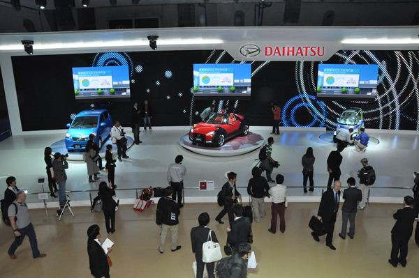 Dans les allées du salon automobile de Tokyo