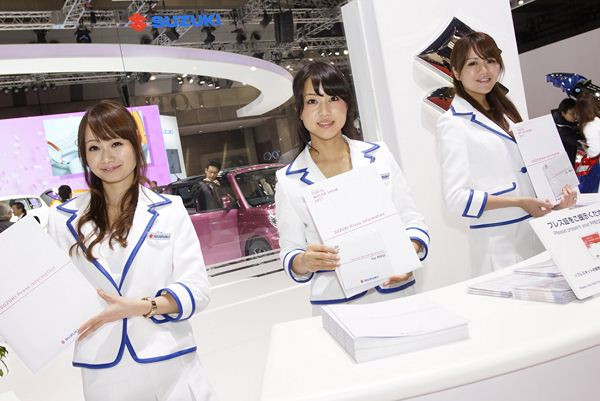 Dans les allées du salon automobile de Tokyo