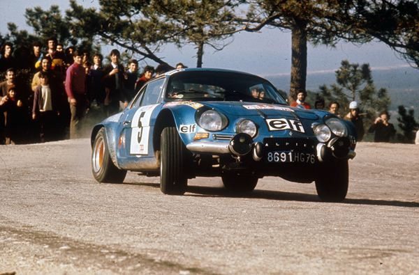 La Berlinette Alpine A110 célèbre ses 50 ans à Rétromobile