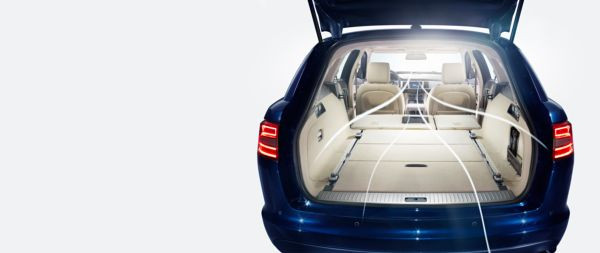 La déclinaison break Sportbrake de la Jaguar XF dévoilée à Genève