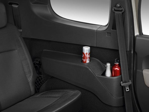 Dacia dévoile son nouveau monospace familial Lodgy à Genève