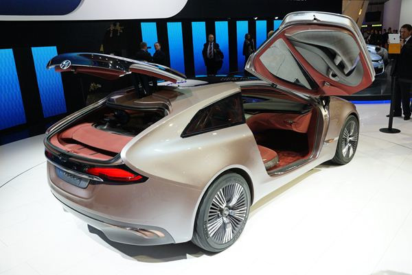 Le 82ème salon international de l'automobile de Genève ouvre ses portes