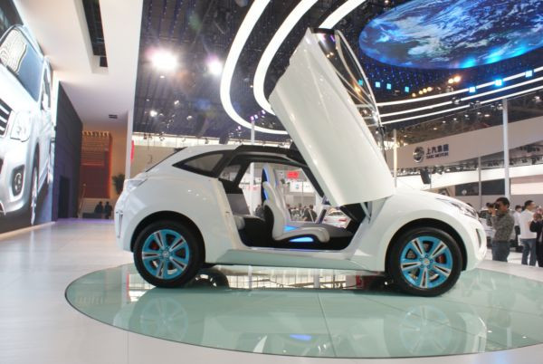 Dans les allées du salon de l'automobile de Pékin