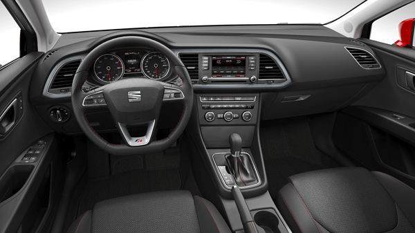 Seat dévoile sa nouvelle berline compacte Leon