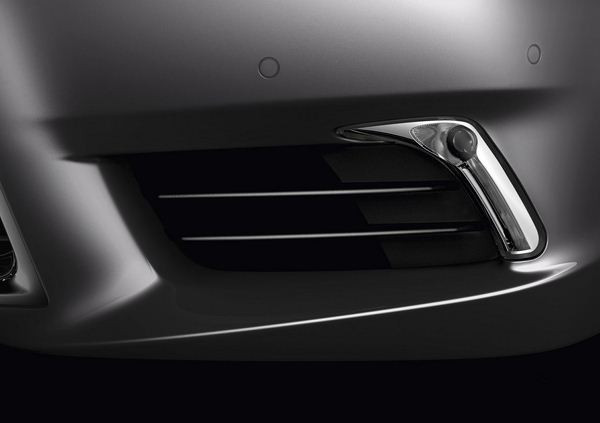 La berline de prestige Lexus LS affiche une orientation stylistique extérieure plus affirmée