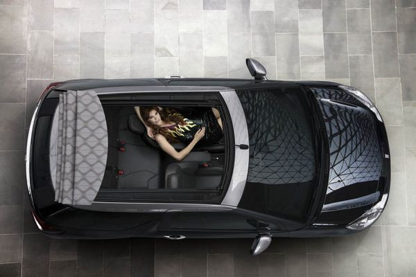 La Citroën DS3 Cabrio se découvre pour le Mondial de l’Automobile