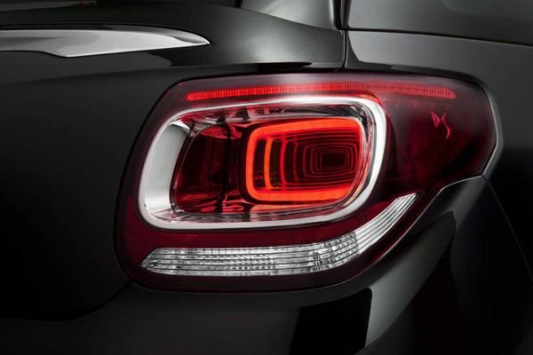 La Citroën DS3 Cabrio se découvre pour le Mondial de l’Automobile