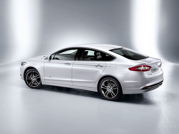 La nouvelle Ford Mondeo au style épuré dévoilée à Amsterdam