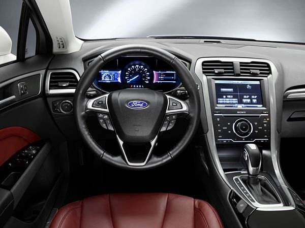 La nouvelle Ford Mondeo au style épuré dévoilée à Amsterdam