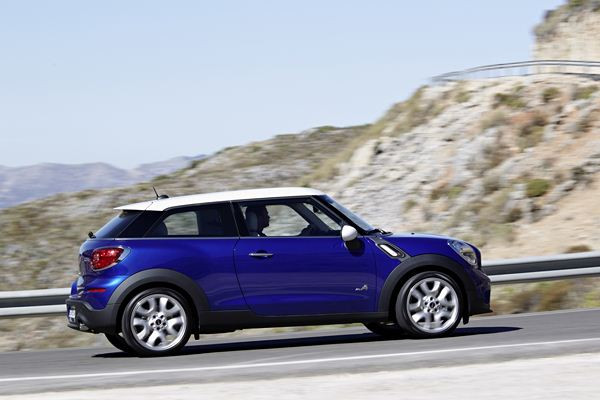 Première mondiale à Paris pour le Sports Activity Coupé MINI Paceman