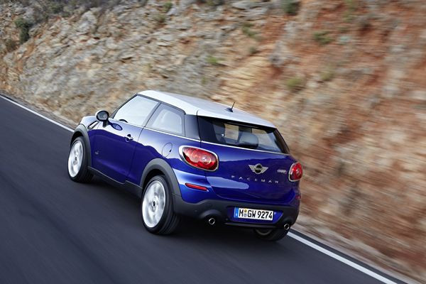 Première mondiale à Paris pour le Sports Activity Coupé MINI Paceman