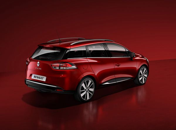 La Renault Clio se révèle en break de chasse au Mondial de Paris