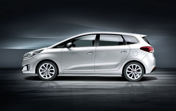 Le nouveau monospace compact Kia Carens en première mondiale à Paris