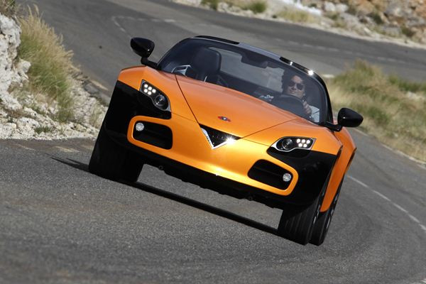 Venturi lève le voile sur le crossover électrique ouvert America
