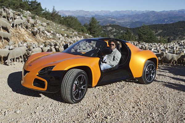 Venturi lève le voile sur le crossover électrique ouvert America