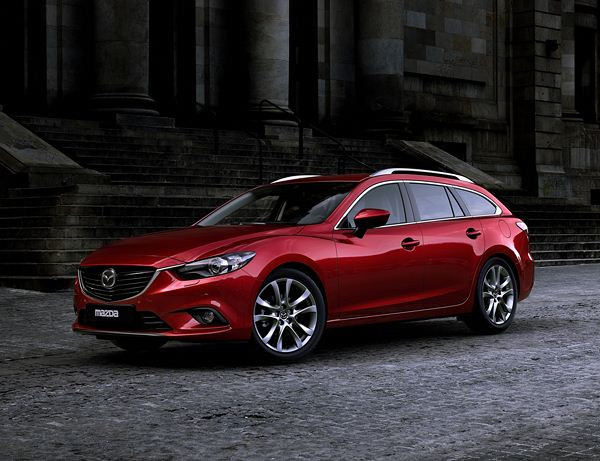 La nouvelle Mazda6 wagon en première mondiale au salon de Paris