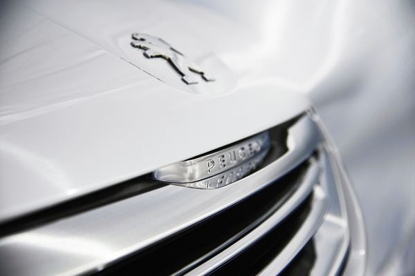 Peugeot dévoile son nouveau crossover urbain 2008