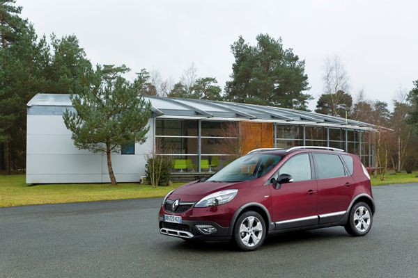 Le Renault Scénic XMOD se décline en mode crossover