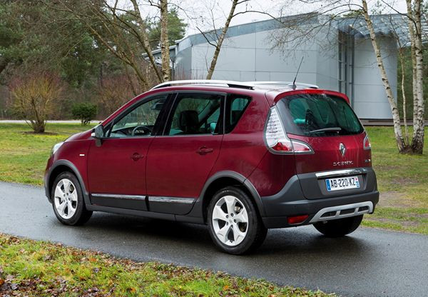 Le Renault Scénic XMOD se décline en mode crossover