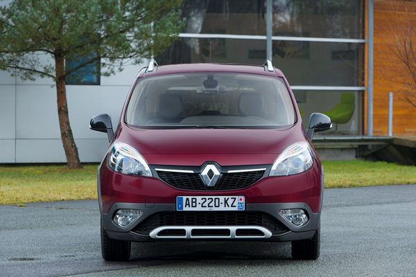 Le Renault Scénic XMOD se décline en mode crossover