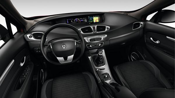 Le Renault Scénic XMOD se décline en mode crossover