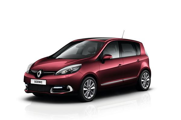 Le Renault Scénic adopte la nouvelle face avant symbole du renouveau du design Renault