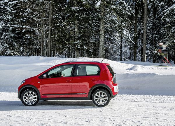 La Volkswagen cross up! avec un look spécifique de baroudeur au salon de Genève