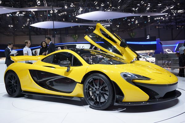 La supercar McLaren P1 affiche des performances étourdissantes