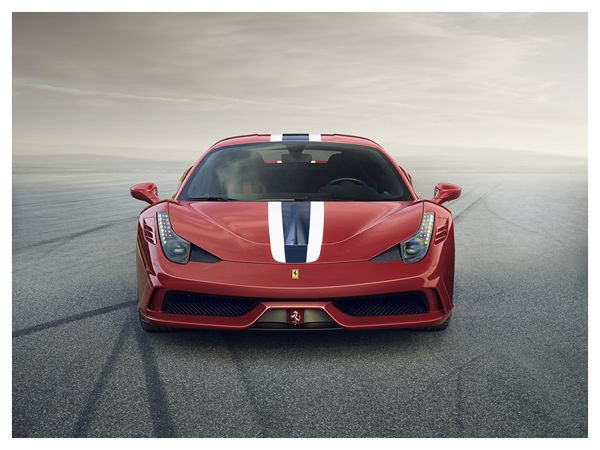 Une Ferrari 458 Speciale de 605 ch dévoilée à Francfort
