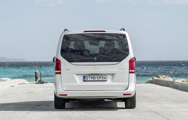 Le monospace Mercedes Classe V peut accueillir jusqu'à huit personnes