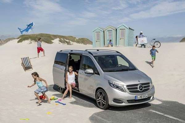 Le monospace Mercedes Classe V peut accueillir jusqu'à huit personnes