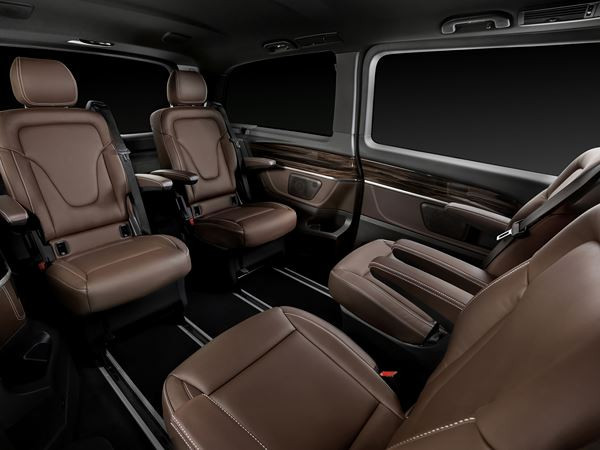 Le monospace Mercedes Classe V peut accueillir jusqu'à huit personnes