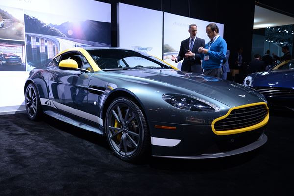 Le salon de l’automobile de New York ouvre ses portes au public américain