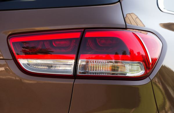 La troisième génération du Kia Sorento arbore un look inédit