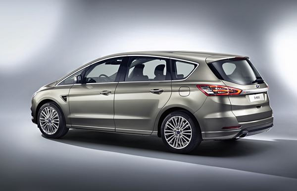 Le nouveau Ford S-Max affiche un profil dynamique