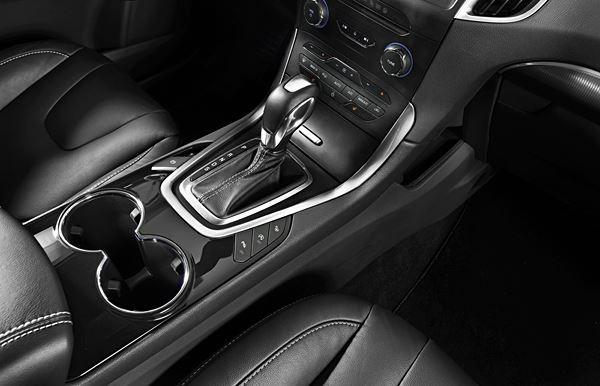 Le nouveau Ford S-Max affiche un profil dynamique