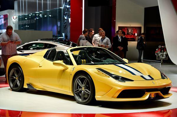 La Ferrari 458 Speciale A en première mondiale à Paris