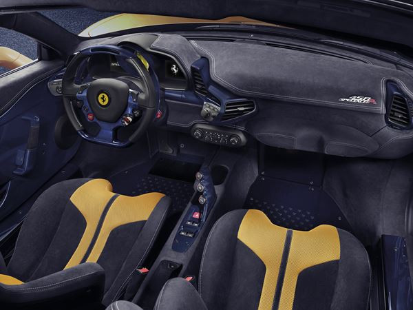 La Ferrari 458 Speciale A en première mondiale à Paris