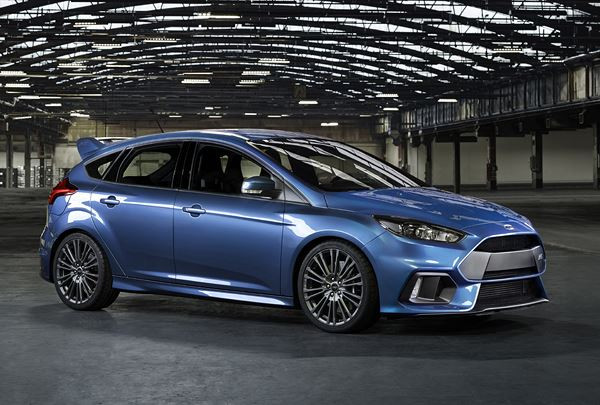 La Ford Focus RS à système 4 roues motrices développe plus de 320 ch