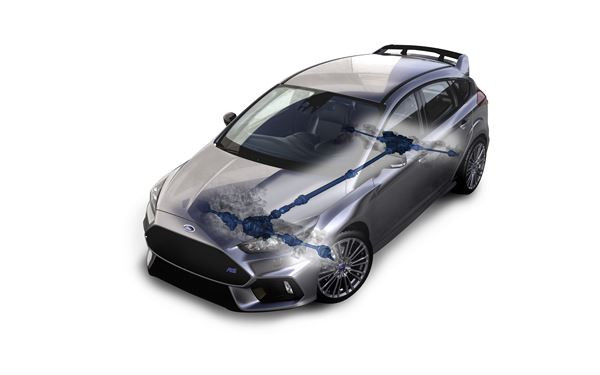 La Ford Focus RS à système 4 roues motrices développe plus de 320 ch