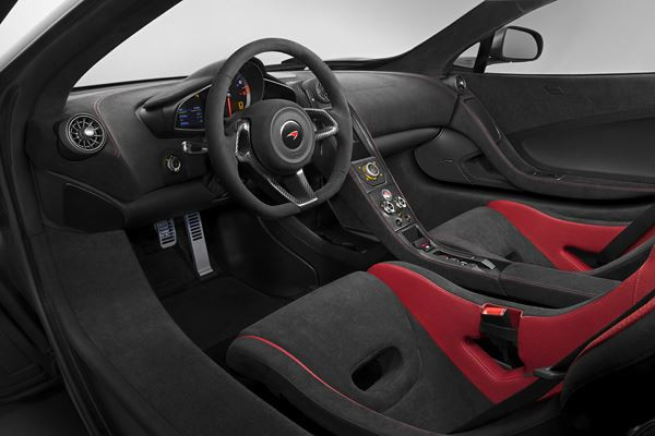 La nouvelle McLaren 675LT développe 675 ch