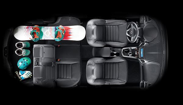 Le petit SUV urbain SsangYong Tivoli affiche un design dynamique